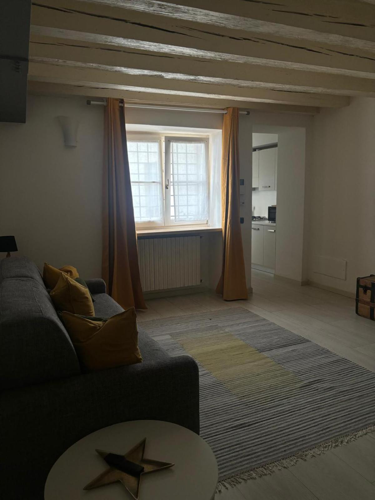 Sanpietro Apartment Verona Luaran gambar